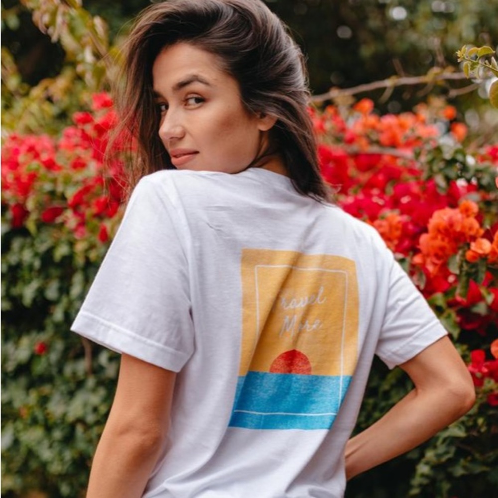 🌎serengetee tee🌎